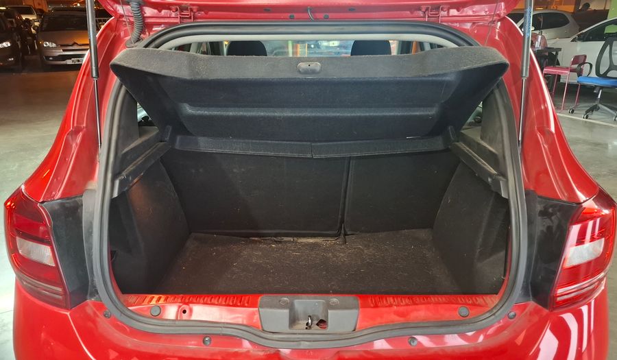 Renault Sandero 1.6 PRIVILEGE Hatchback 2017