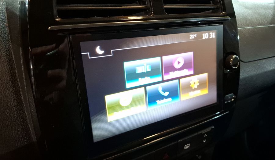 Renault Kwid 1.0 ICONIC Hatchback 2024