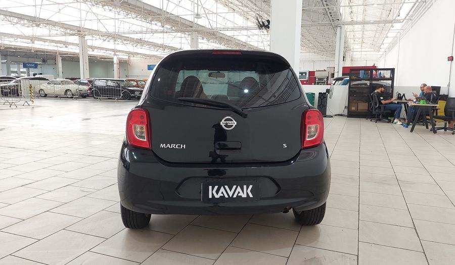 Nissan March 1.0 16V FLEX SV Hatchback 2015