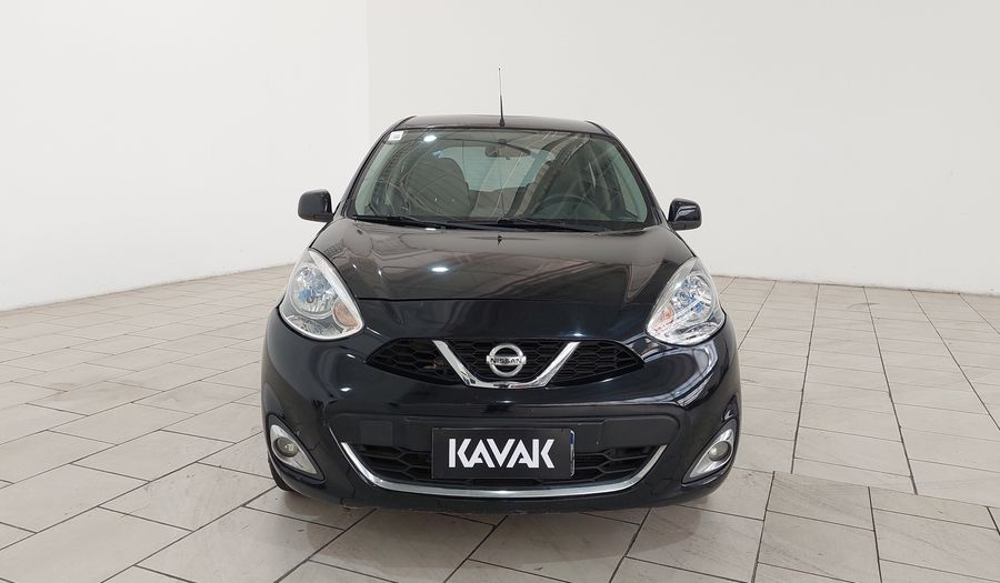 Nissan March 1.0 16V FLEX SV Hatchback 2015