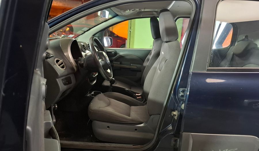Fiat Uno 1.4 8V WAY 5P Hatchback 2011