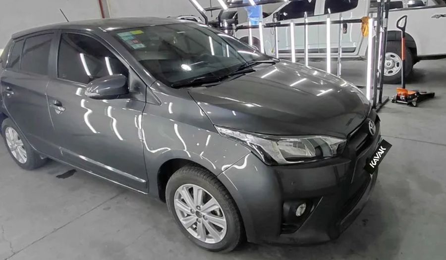 Toyota Yaris 1.5 CVT Hatchback 2017