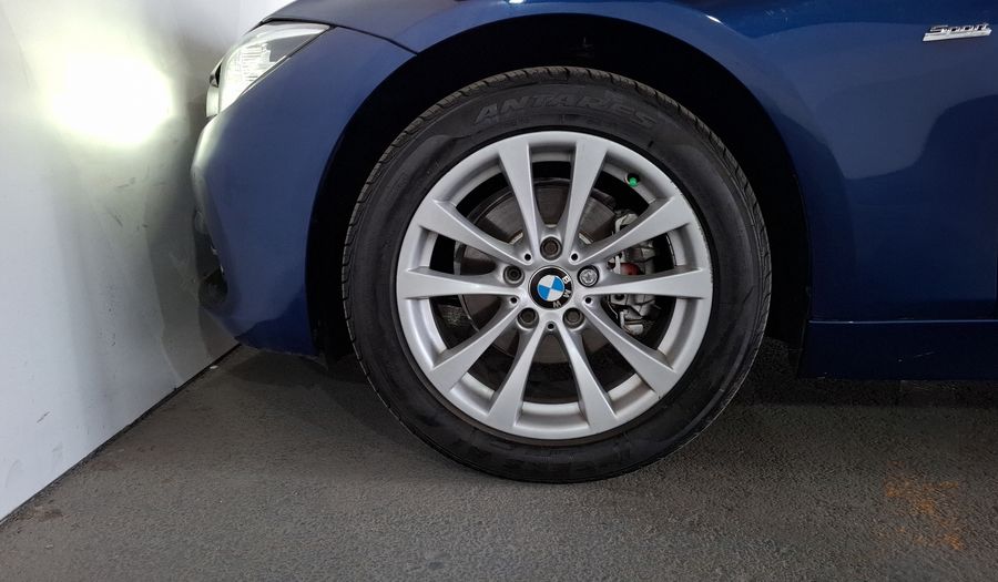 Bmw Serie 3 2.0 320IA SPORT LINE AUTO Sedan 2018