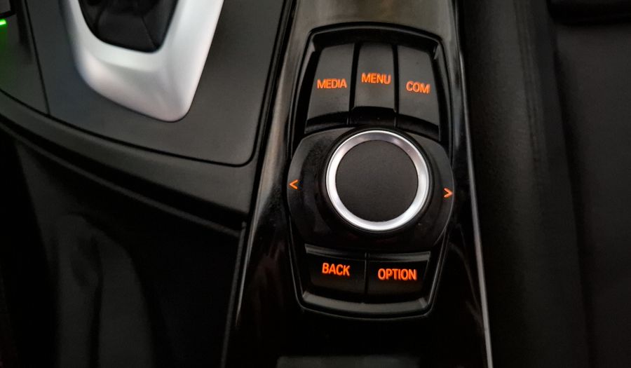 Bmw Serie 3 2.0 320IA SPORT LINE AUTO Sedan 2018