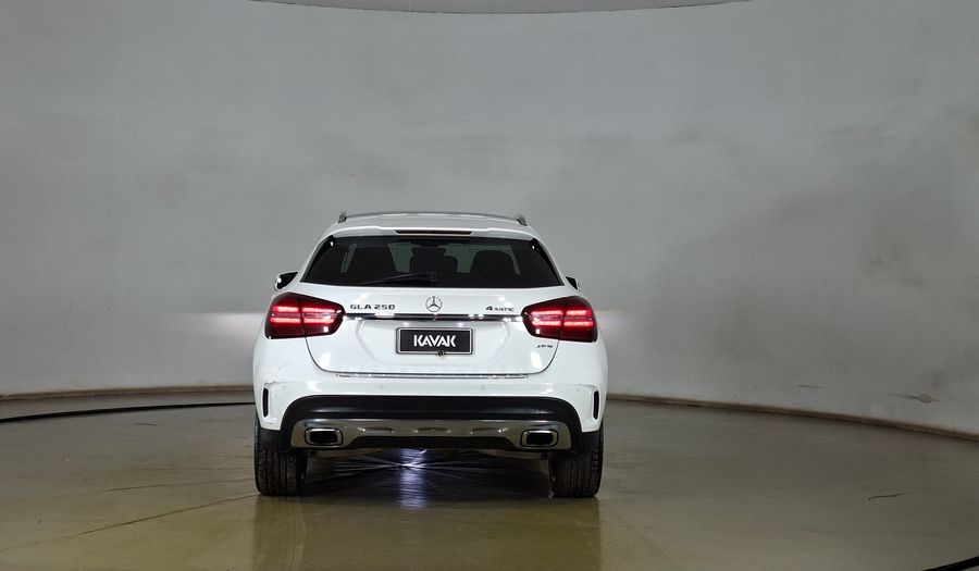 Mercedes Benz Clase Gla 2.0 GLA 250 4MATIC DCT Suv 2020