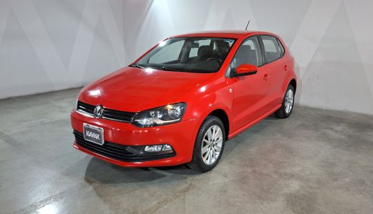 Volkswagen • Polo