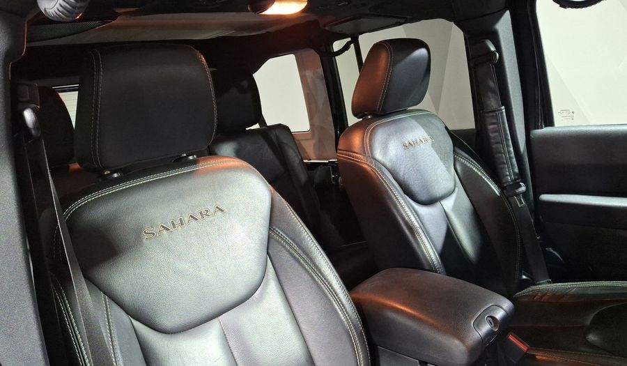 Jeep Wrangler 3.6 JK UNLIMITED SAHARA 4X4 ATX Suv 2018