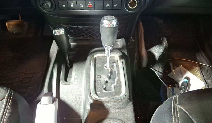 Jeep Wrangler 3.6 JK UNLIMITED SAHARA 4X4 ATX Suv 2018