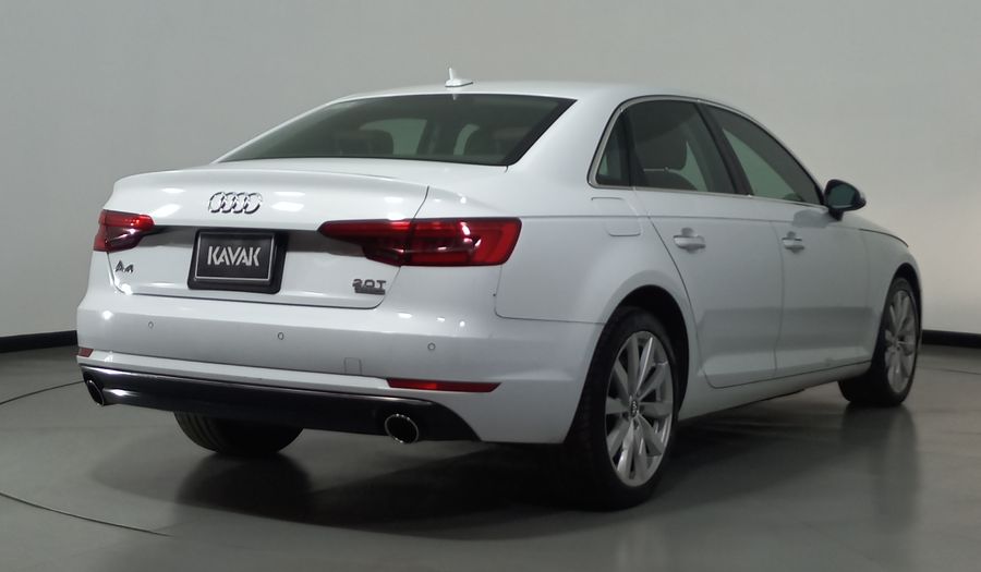 Audi A4 2.0 TFSI ELITE S-TRONIC QUATTRO Sedan 2017