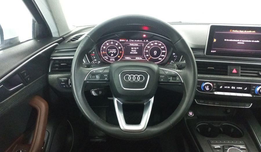 Audi A4 2.0 TFSI ELITE S-TRONIC QUATTRO Sedan 2017