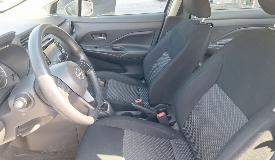 Nissan Versa 1.6 SENSE Sedan 2023