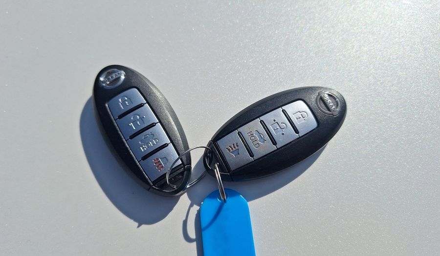 Nissan Versa 1.6 SENSE Sedan 2018
