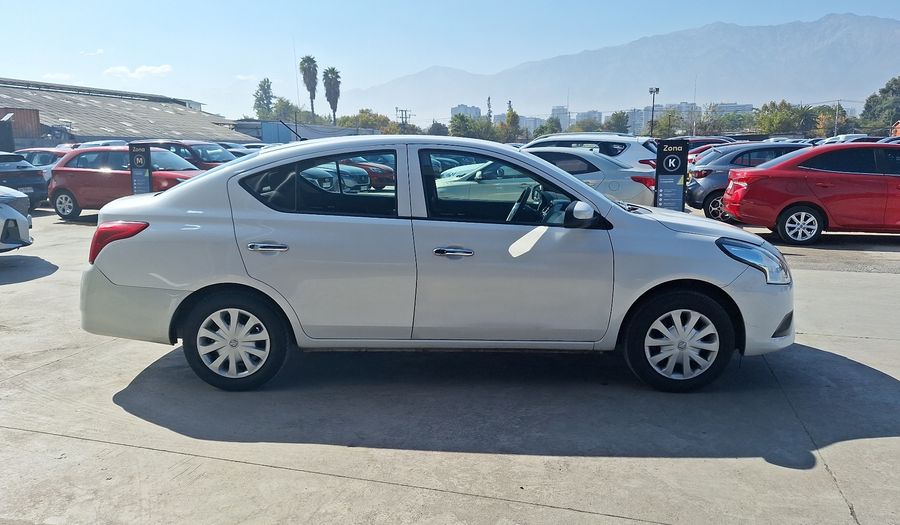 Nissan Versa 1.6 SENSE Sedan 2018