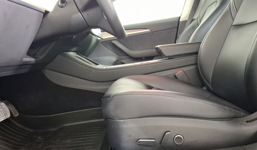 Tesla Model 3 BEV LONG RANGE AUTO 4WD Sedan 2023