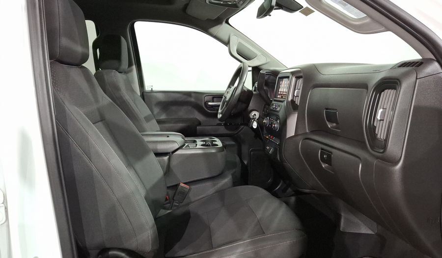 Chevrolet Silverado 1500 5.3 SILVERADO CUSTOM K AUTO 4WD Pickup 2022