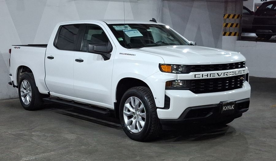 Chevrolet Silverado 1500 5.3 SILVERADO CUSTOM K AUTO 4WD Pickup 2022
