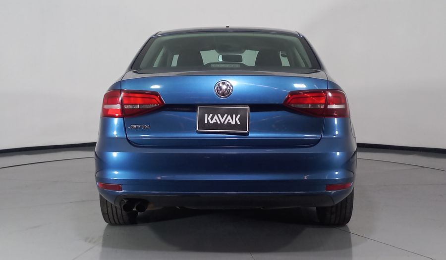 Volkswagen Jetta 2.5 TRENDLINE TIP. Sedan 2016