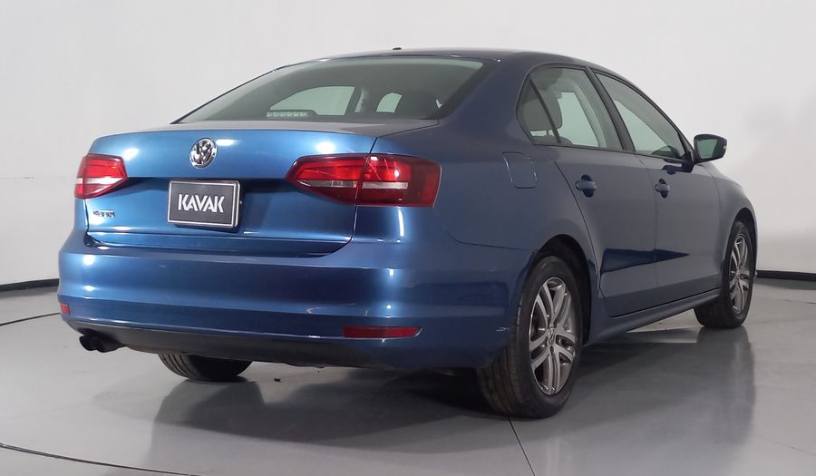 Volkswagen Jetta 2.5 TRENDLINE TIP. Sedan 2016