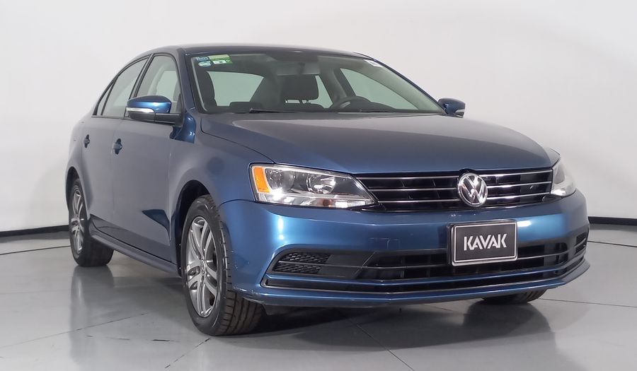 Volkswagen Jetta 2.5 TRENDLINE TIP. Sedan 2016