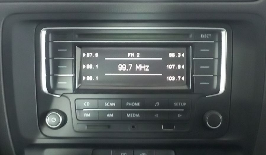 Volkswagen Jetta 2.5 TRENDLINE TIP. Sedan 2016