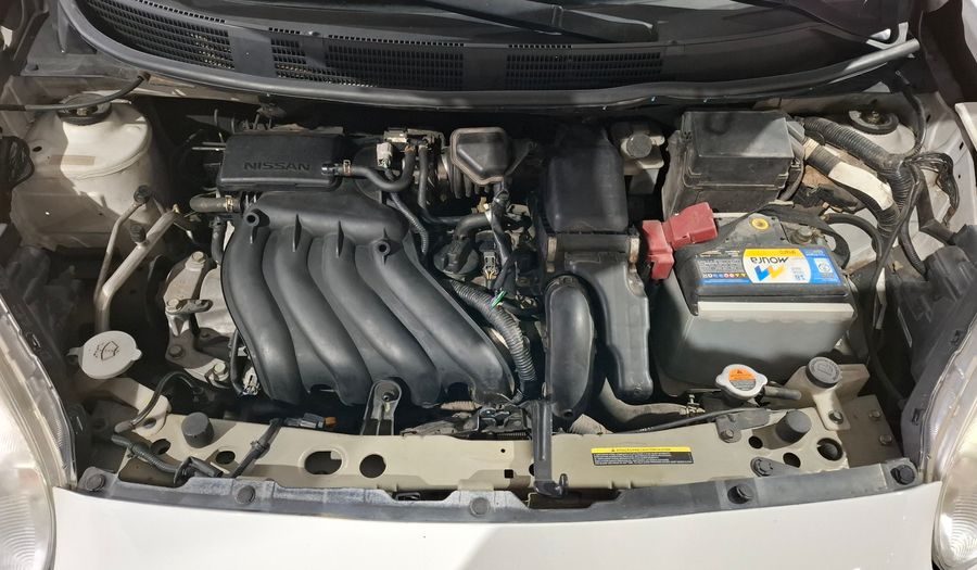 Nissan March 1.6 ACENTA MT Hatchback 2013
