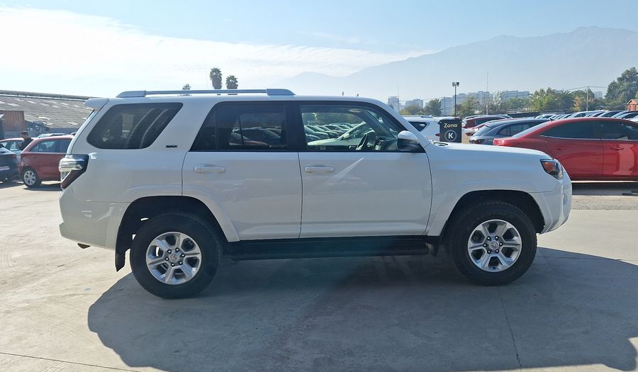Toyota 4runner 4.0 SR5 AUTO Suv 2022