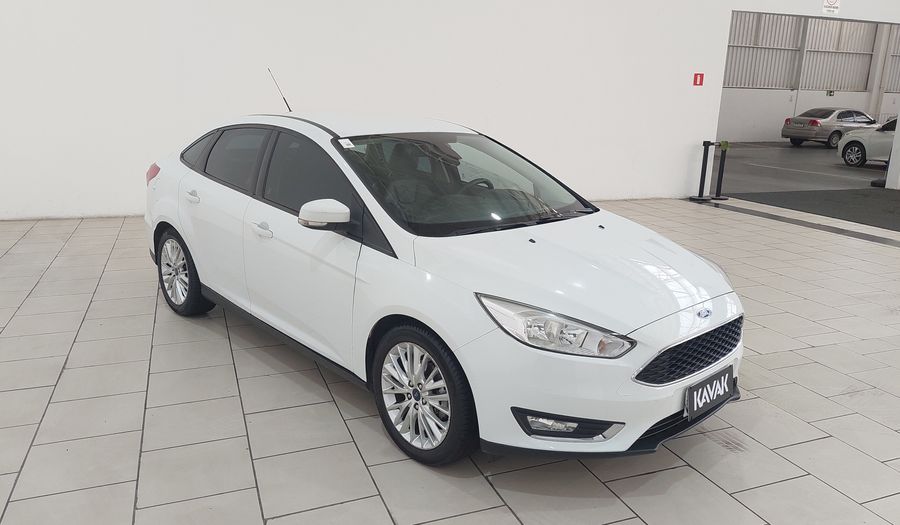 Ford Focus 2.0 16V SEDAN SE POWERSHIFT Sedan 2016
