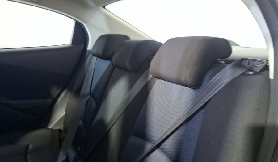 Toyota Yaris 1.5 R XLE AT Sedan 2018