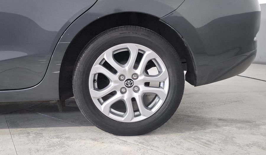 Toyota Yaris 1.5 R XLE AT Sedan 2018