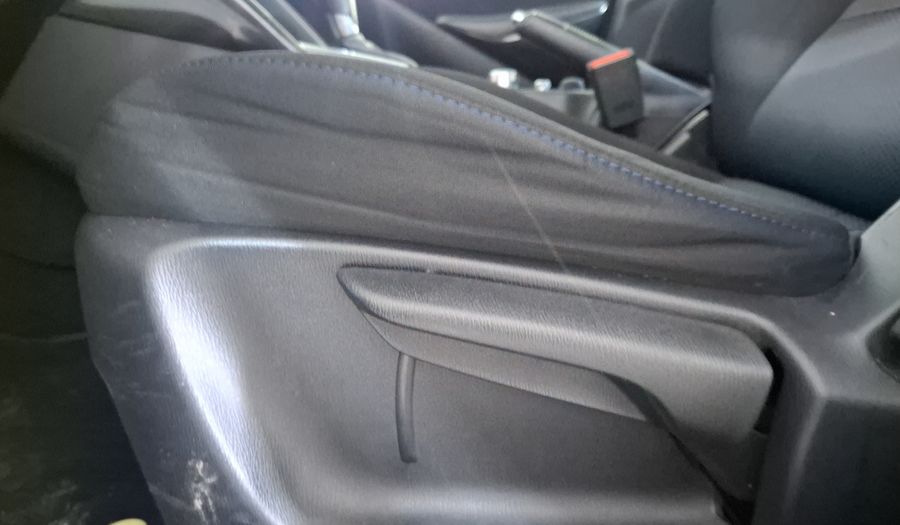 Toyota Yaris 1.5 R XLE AT Sedan 2018