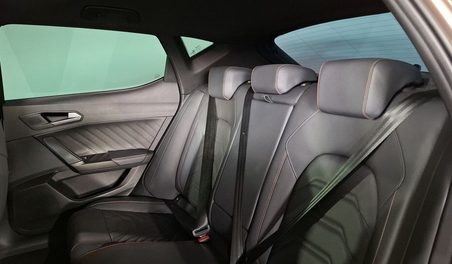 Cupra Leon 2.0 VZ DCT Hatchback 2025