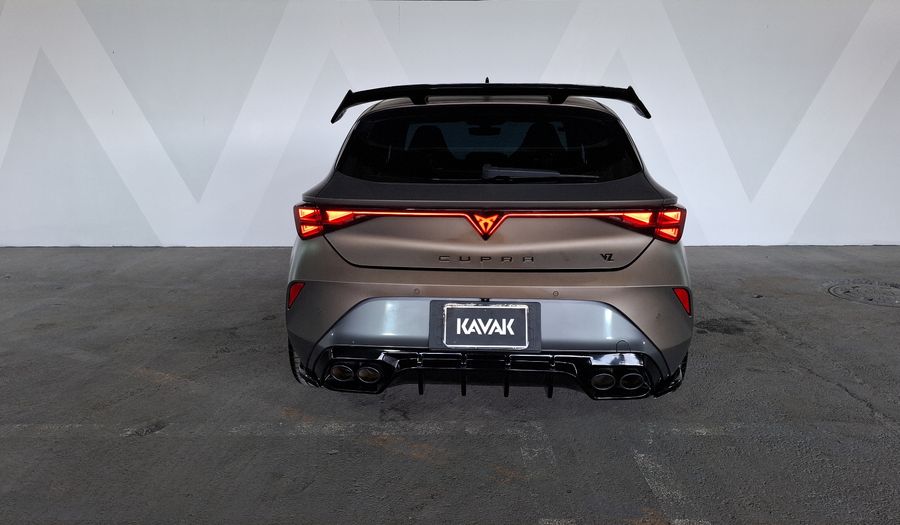 Cupra Leon 2.0 VZ DCT Hatchback 2025
