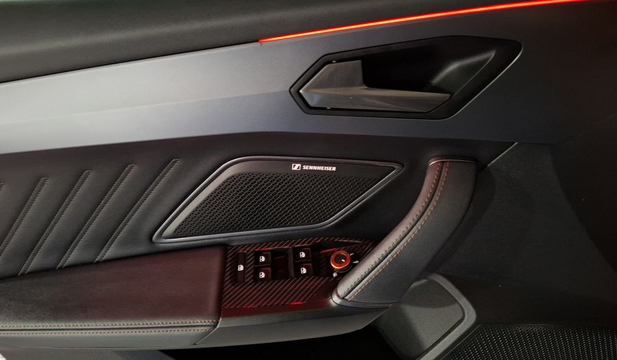 Cupra Leon 2.0 VZ DCT Hatchback 2025