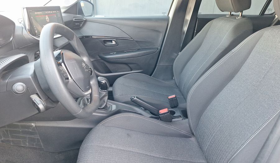Peugeot 208 1.2 PURETECH 75 HP STYLE Hatchback 2023