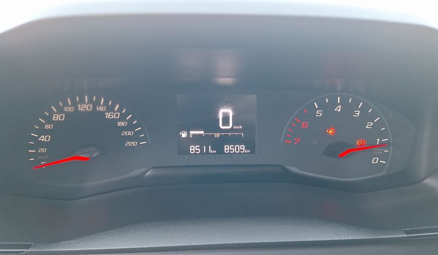 Peugeot 208 1.2 PURETECH 75 HP STYLE Hatchback 2023