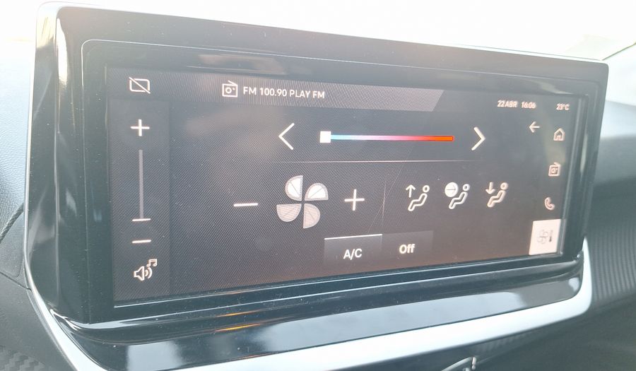 Peugeot 208 1.2 PURETECH 75 HP STYLE Hatchback 2023