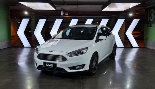Ford • Focus III