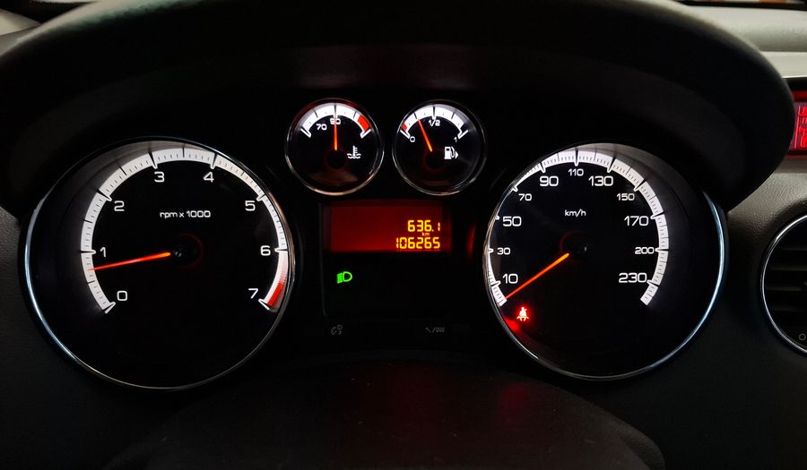 Peugeot 408 2.0 16V ALLURE+ Sedan 2011