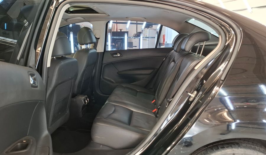 Peugeot 408 2.0 16V ALLURE+ Sedan 2011