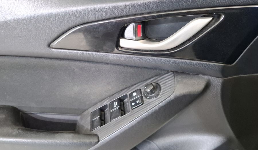 Mazda 3 2.0 HATCHBACK I TOURING TM Hatchback 2015