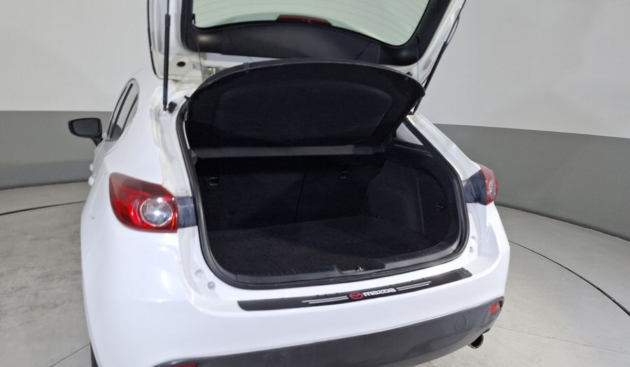 Mazda 3 2.0 HATCHBACK I TOURING TM Hatchback 2015