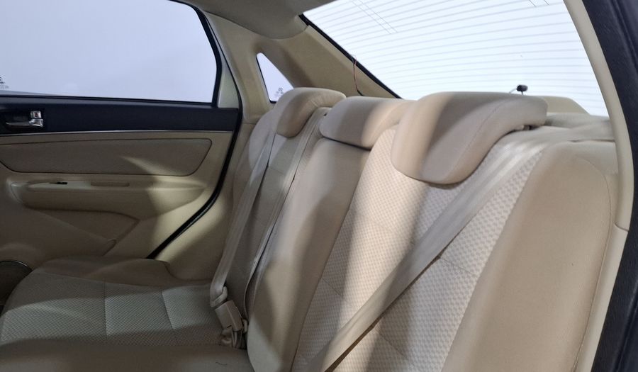 Baic D20 1.5 FASHION AUTO Sedan 2018