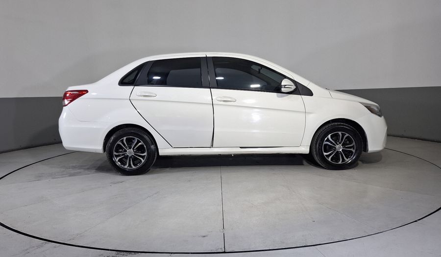 Baic D20 1.5 FASHION AUTO Sedan 2018