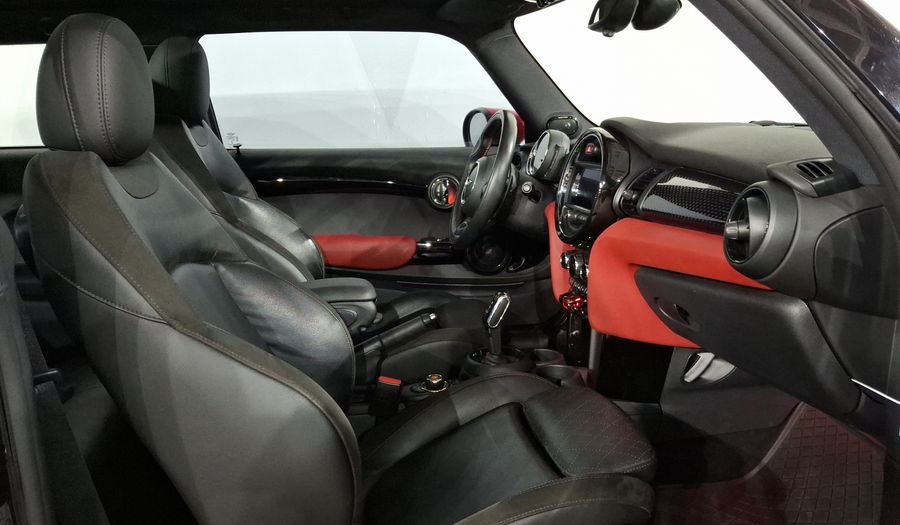 Mini John Cooper Works 2.0 JOHN COOPER WORKS HOT CHILI AUTO Hatchback 2021