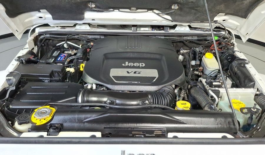 Jeep Wrangler 3.6 JK UNLIMITED SAHARA 4X4 ATX Suv 2018