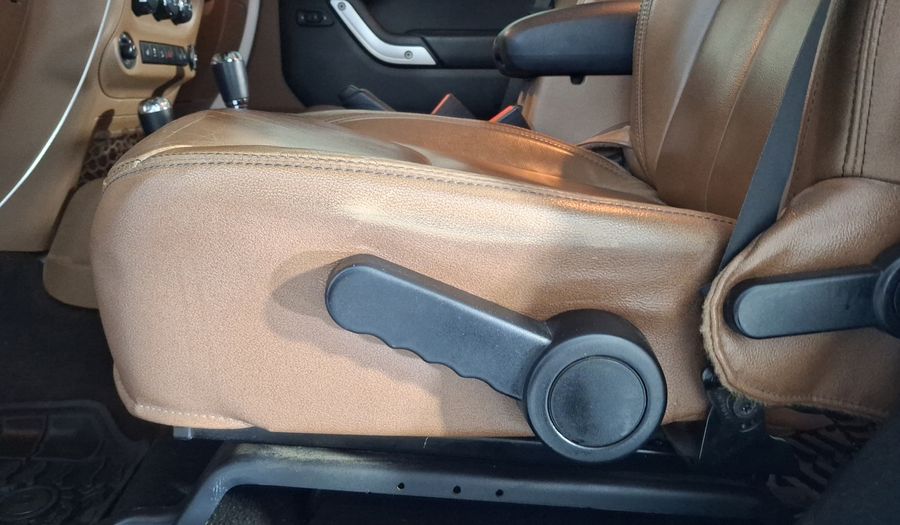 Jeep Wrangler 3.6 JK UNLIMITED SAHARA 4X4 ATX Suv 2018