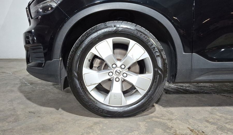 Volvo Xc40 2.0 MOMENTUM T5 AUTO 4WD Suv 2019