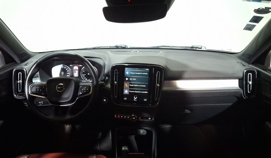 Volvo Xc40 2.0 MOMENTUM T5 AUTO 4WD Suv 2019