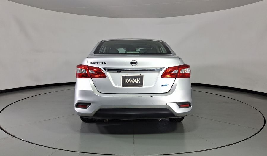 Nissan Sentra 1.8 EXCLUSIVE NAVI CVT Sedan 2017