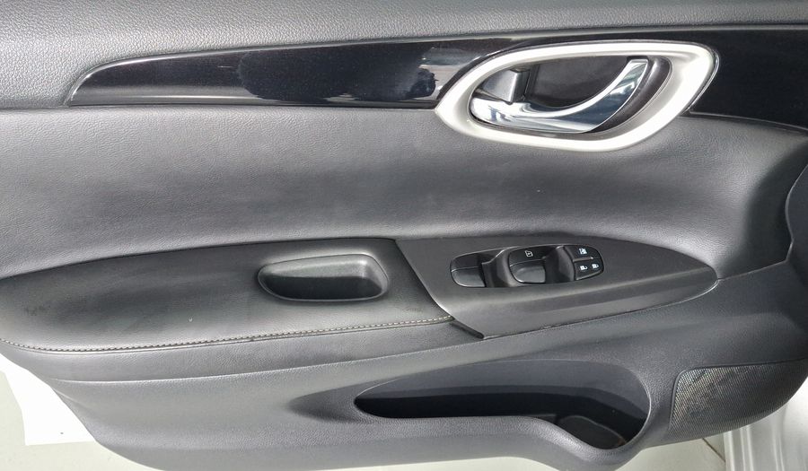 Nissan Sentra 1.8 EXCLUSIVE NAVI CVT Sedan 2017